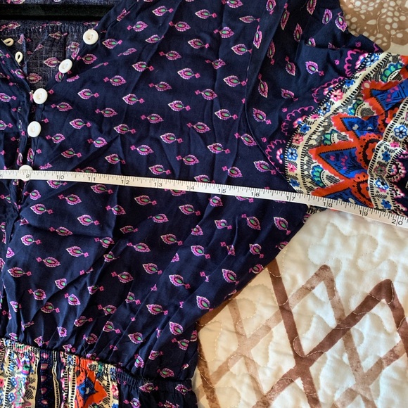 Miaopa print maxi dress with side slits size medium. GUC - Picture 12 of 15